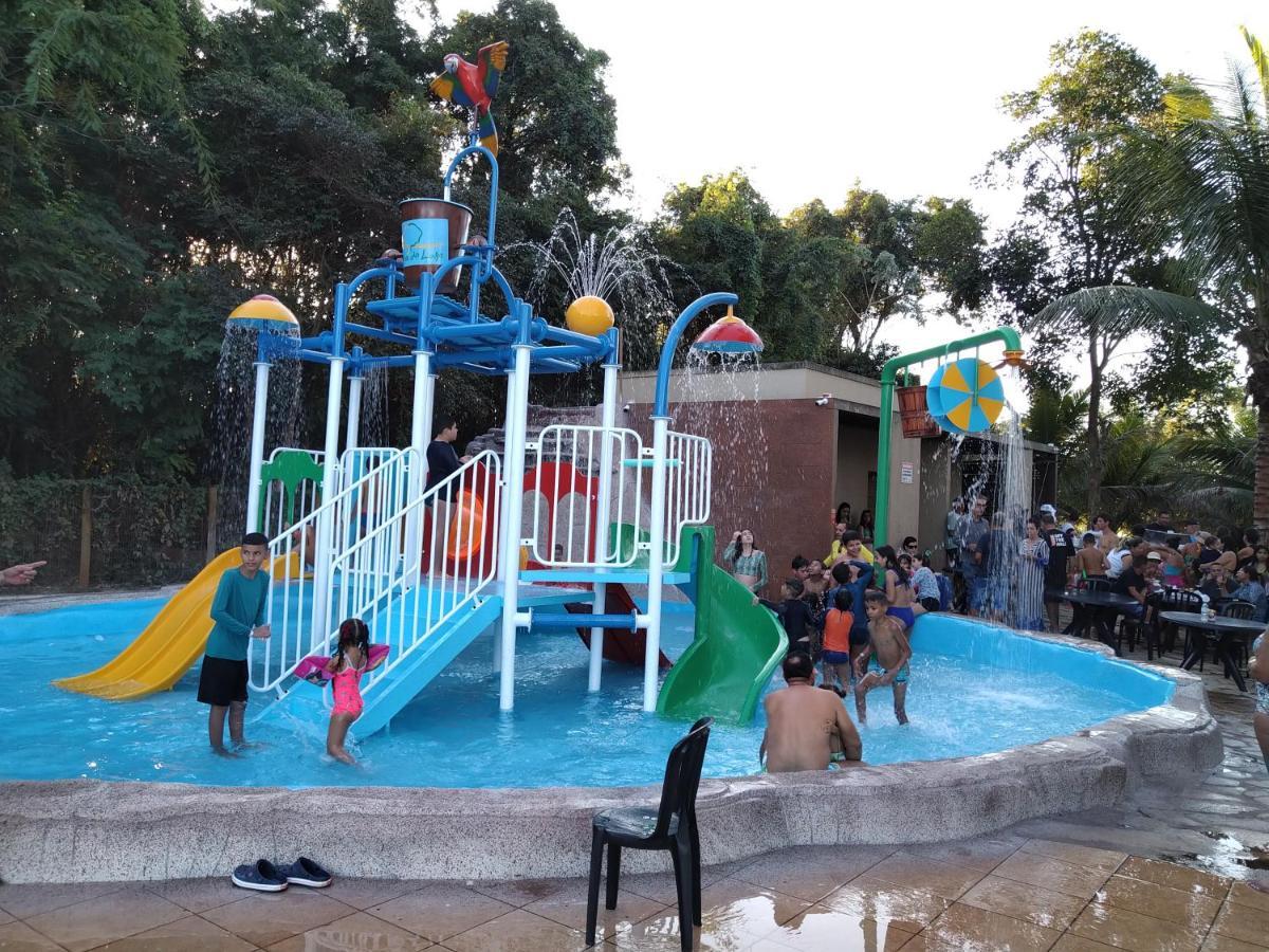Aldeia Do Lago C204- Com Cozinha , Churrasqueira E Bebidas Liberadas No Parque Aquatico, Internet Banda Larga, Ponto Recarga De Carro Eletrico Caldas Novas Eksteriør bilde